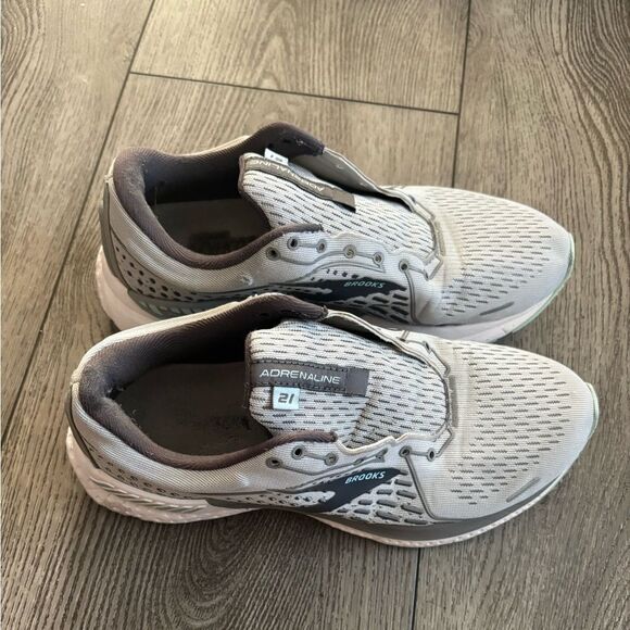 Brooks Gray Running Shoes - Picture 10 of 10